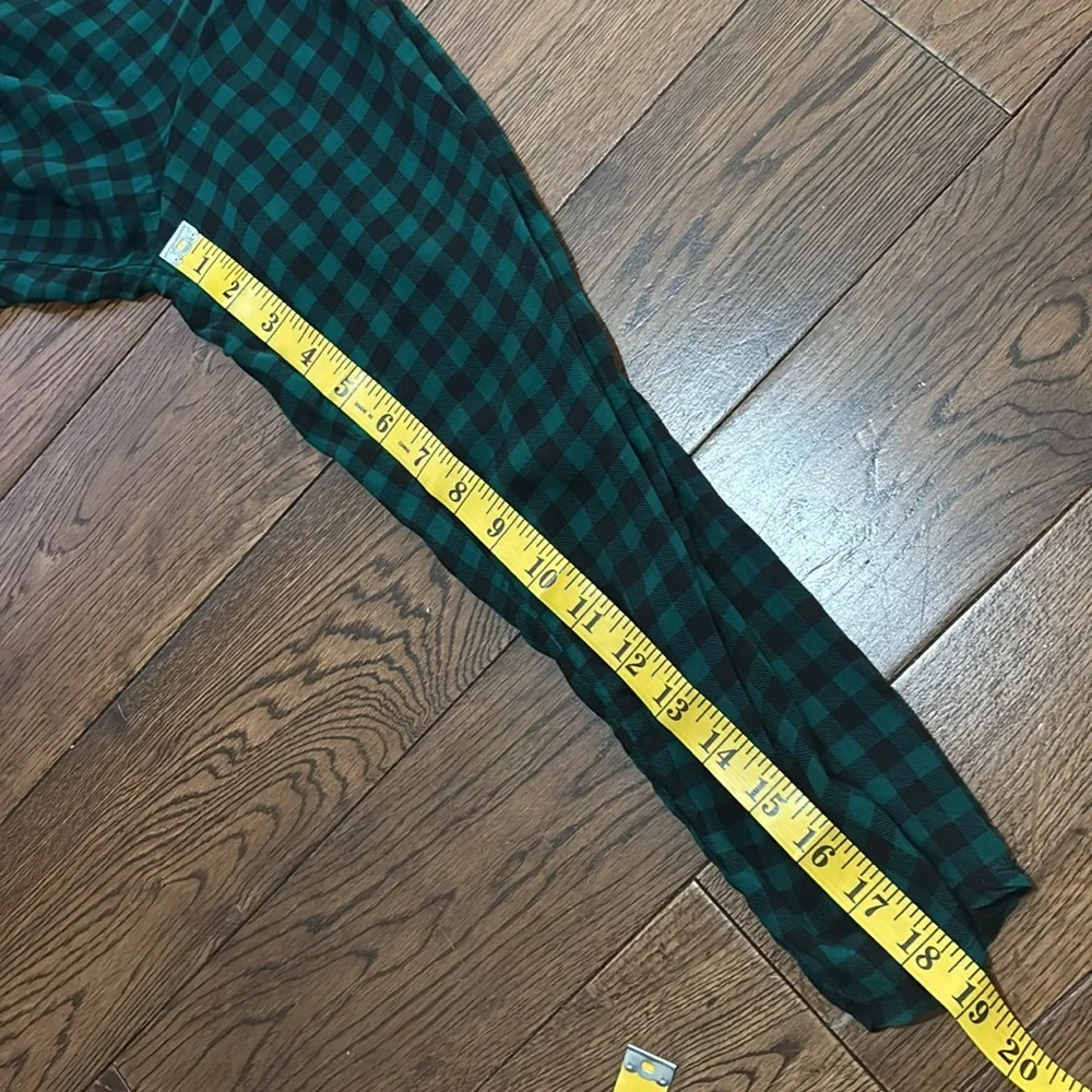 MEAKEOR lightweight flowy Green Checkered Womens vneck blouse sleeve tab size XL - Picture 6 of 12